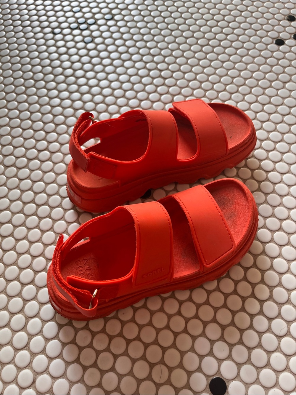 Sorel Kinetic Sunchase Ankle Strap Sandals - Picture 2 of 11